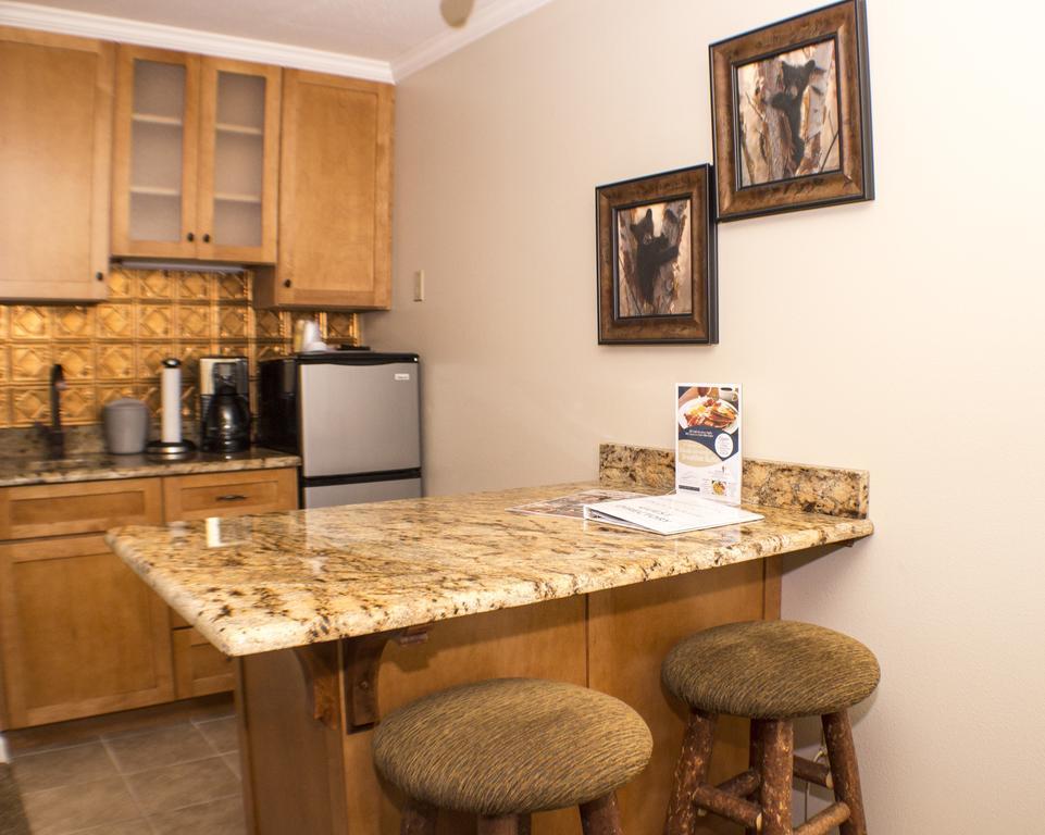 Marina Cay Hotell Bigfork Rom bilde